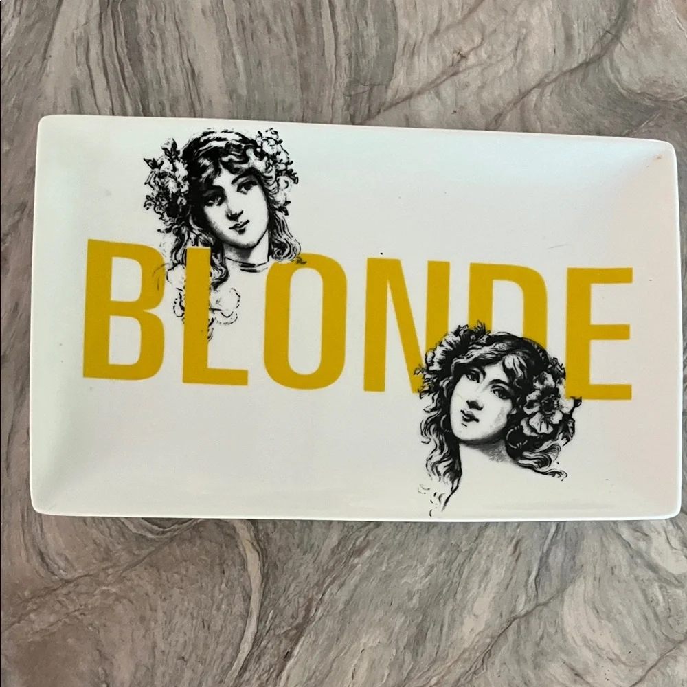 Crate&Barrel Beer-Themed Rectangular Plates Set